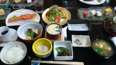 朝食でもこんなに豪華