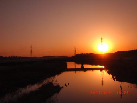 つわものどもが去った後の夕闇迫る手賀沼。お疲れさまでした!