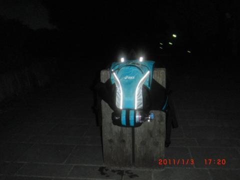 昨年暮れにアートスポーツで購入したRUN用リュック。実に重宝している。