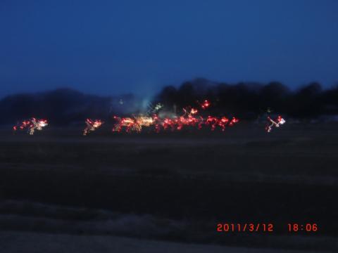フィッシングセンターの先で火事。消防車が10台以上。本当は10キロ程度の予定が、野次馬な性格のため、倍走ってしまった。