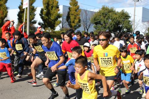 374組748人のスタートは凄まじいの一言です。
