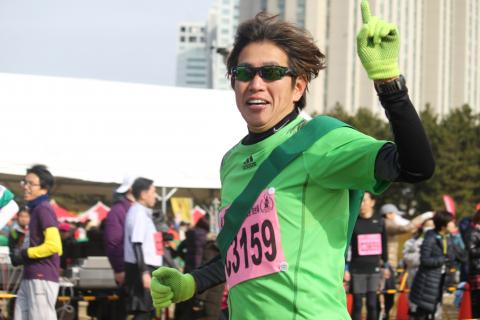 余裕の表情？とんでもない！右膝が最悪の状態(T_T)