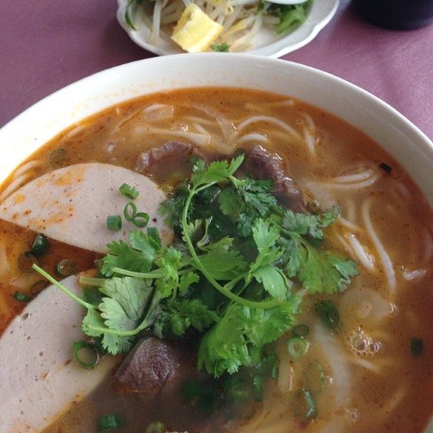長後にあるベトナム料理の店。 Bun Bo