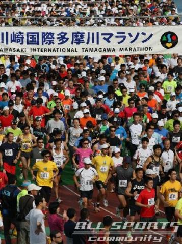 この中にRORY君が隠れているよ。
見つけられるかな?