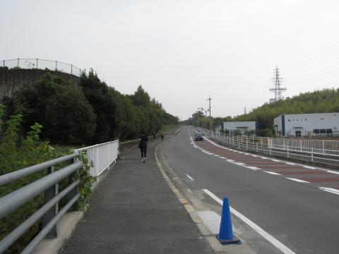 またもや長い上りが続いてました。みんな一斉に「え~~~!!!」