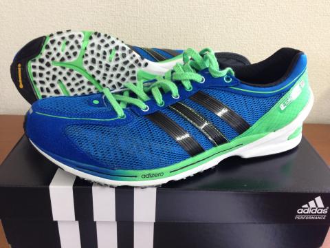adizero TAKUMI ren
カラーリングも最高です。