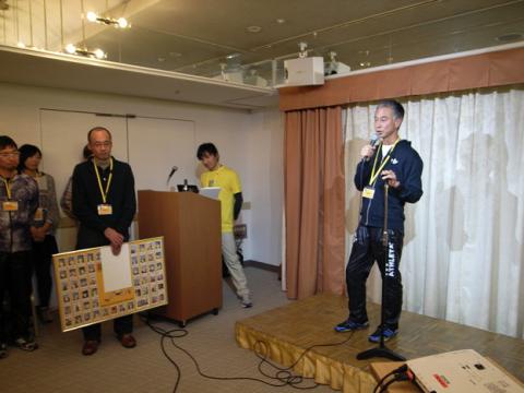 何故かマイクスタンドいじりまくってました！お恥ずかしい(笑)