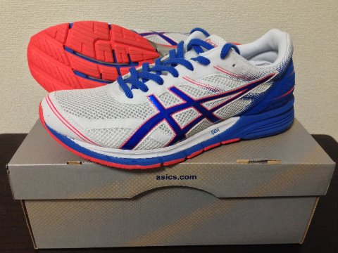 ASICS 「GEL FEATHER GLIDE」