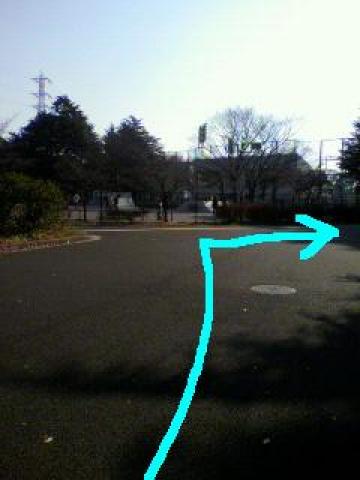 耳の終わりで、顔に入りま~す