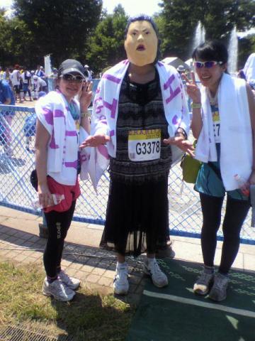 密かに走ってたアミーゴさん（嘘）と♪この後、ｋａｚｏｏさん、たちさんとお目にかかれ、ご挨拶しました～♪おつかれさまでした。