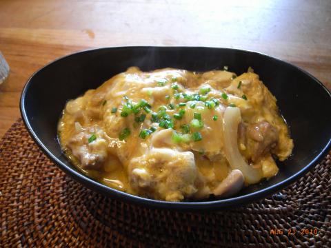 ようやく食欲が復活。トロトロの親子丼！