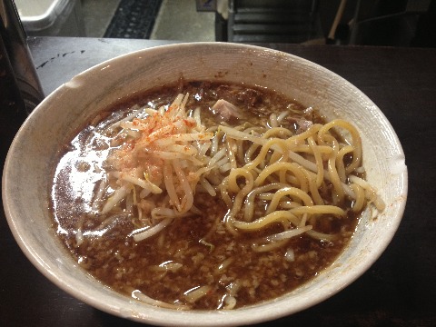 にぼじろうのラーメンも食べて往復20キロの予定で出ましたが。 ラーメンはめっちゃおいしかったあ。