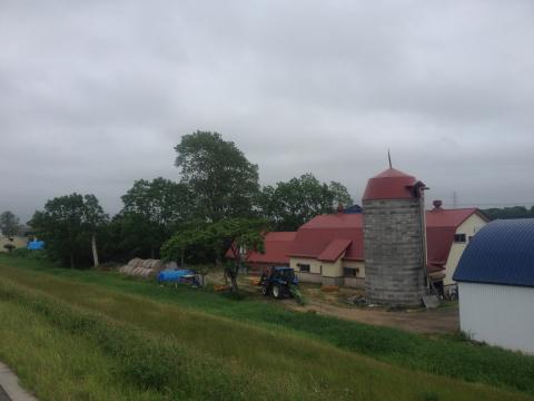 北海道らしいサイロなんかも・・