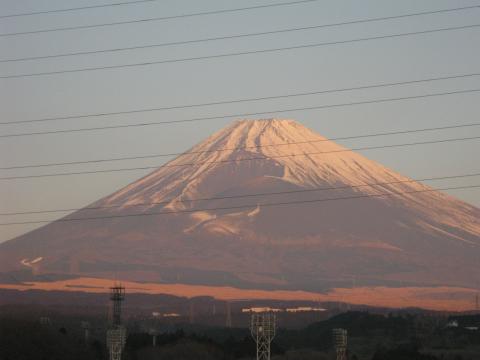 高圧電線が邪魔!
これは、滞在場所からのショット