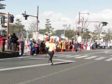 ななみおとうちゃん。
速すぎて、後ろ姿！