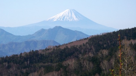 1905m最高地点からの富士～今日はとりわけ空気が澄んでいて、最高のコンディション