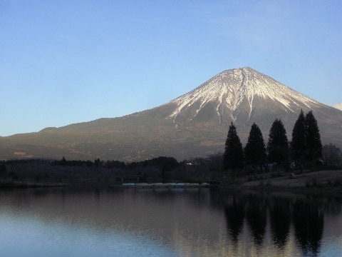 田貫湖と富士