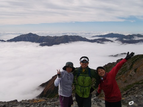 雲海と笠ヶ岳