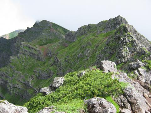 横岳～硫黄岳への険しい縦走路
見た目よりは時間がかかる。