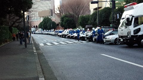 壮観な ながめ～　東京の治安守ってやぁ～～