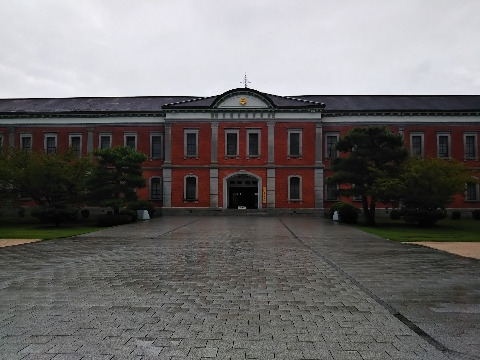 旧海軍兵学校生徒館