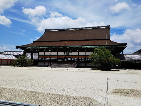 紫宸殿　即位の礼がここで執り行われた。