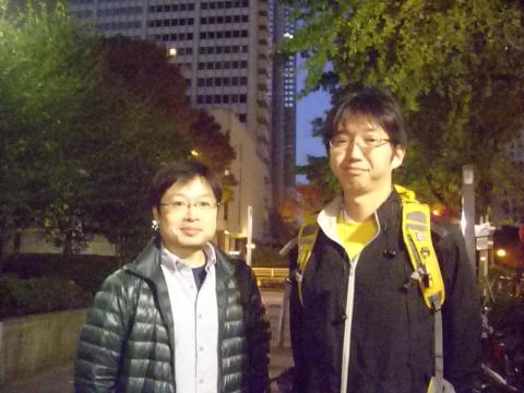 新宿朝6時 頑張るぞー
