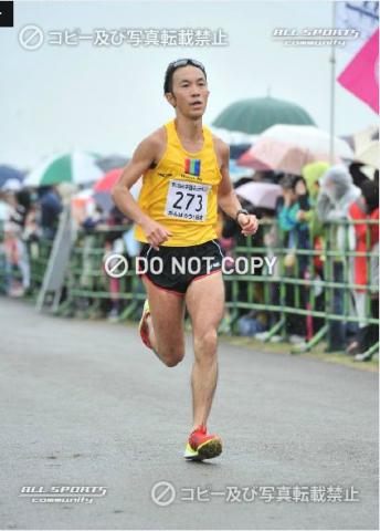 ゴール手前で振り切る