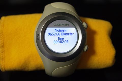 総走行距離：9652.66km総走行時間：889時間02分09秒11457kmとの差はNIKE+で記録したもの