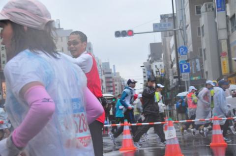 水天宮付近
このころは、脚も痛く寒さで全身が固まったような感じだった