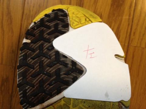 まずは型紙作り