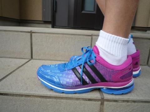 adizero Age2 Kyoso
シューズには歴代の箱根駅伝のタイムが刻まれている