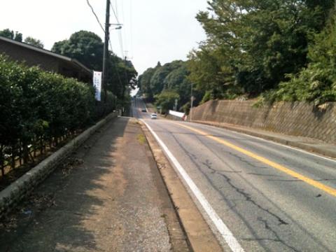 五本松公園前のフタこぶ (一つ目の頂上から)