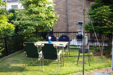 夏休み どこにもいかないので、昨夜は庭でバーベキューを楽しんだ